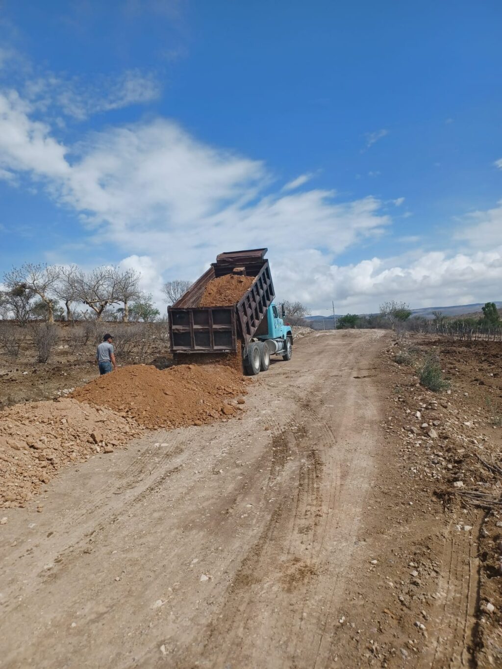 CALVILLO CAMINO RURAL