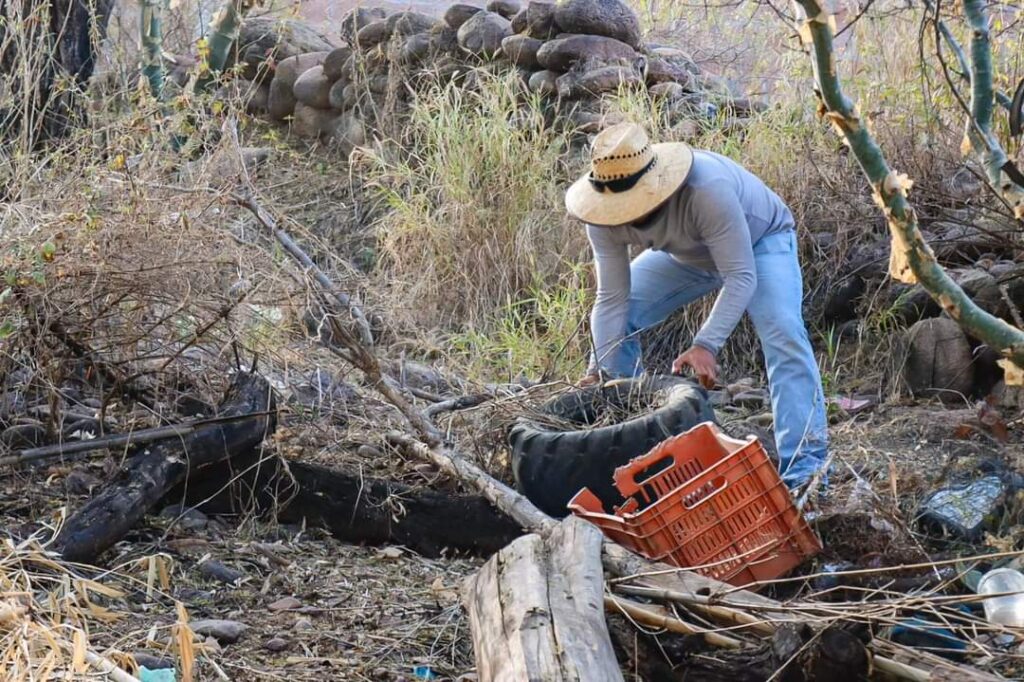 descacharrización en la comunidad de Los Patos