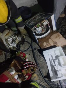BOMBEROS DEL MUNICIPIO DE AGUASCALIENTES ATIENDEN EL SERVICIO DE INCENDIO DE CASA HABITACIÓN1