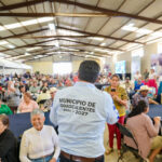 «LEO MONTAÑEZ FORTALECE SU PRIMER INFORME CON UN ENCUENTRO EMOTIVO JUNTO A PERSONAS ADULTAS MAYORES»