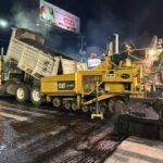 “MUNICIPIO REFUERZA DE NOCHE LA REHABILITACIÓN DE AV. INDEPENDENCIA PARA MEJORAR LA MOVILIDAD”