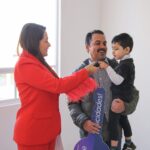 “RECONOCIMIENTO QUE CAMBIA VIDAS: MAESTRO DE AGUASCALIENTES RECIBE VIVIENDA COMO PREMIO A SU VOCACIÓN”