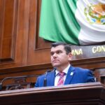 “ADÁN VALDIVIA MARCA EL RITMO LEGISLATIVO Y ENCABEZA LA PRODUCTIVIDAD PARLAMENTARIA EN AGUASCALIENTES”