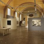 “DOS DÉCADAS DE TALENTO VISUAL SE REÚNEN EN LA EXPOSICIÓN 11-22 DE LA BIENAL ENRIQUE GUZMÁN”