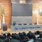 “JURISTA EGRESADA DE LA UAA EXPONE CASOS EMBLEMÁTICOS DE DERECHOS HUMANOS DURANTE CONFERENCIA DEL 8M”