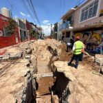“AVANZAN OBRAS DE REHABILITACIÓN DEL ALCANTARILLADO EN EL BARRIO EL ENCINO”