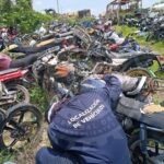 “FISCALÍA CIERRA EL PASO A MOTOCICLETAS IRREGULARES Y ASEGURA NUEVE TRAS REVISAR 140 UNIDADES”