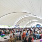 “MÁS DE 5 MIL ABUELITAS Y ABUELITOS FESTEJAN SU DÍA CON TERE JIMÉNEZ Y LA SONORA SANTANERA”