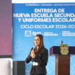 “TERE JIMÉNEZ ARRANCA CICLO PARA 420 MIL ESTUDIANTES Y ANUNCIA OCHO BACHILLERATOS, DOS SECUNDARIAS Y UNA UNIVERSIDAD”
