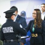 “TERE JIMÉNEZ RECONOCE A POLICÍAS DESTACADOS Y FORTALECE SU PREPARACIÓN CON 10 GENERACIONES EGRESADAS DE LA UNPOL”
